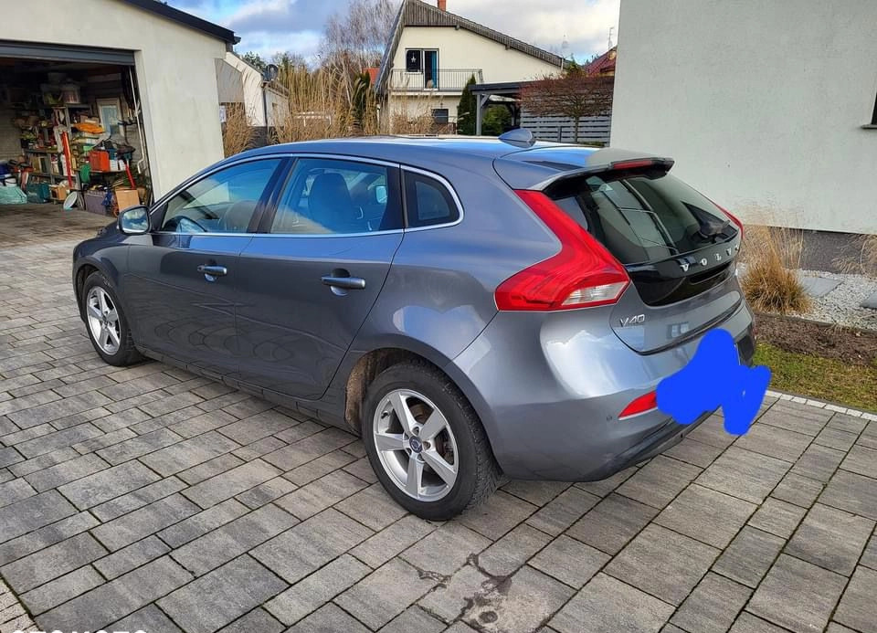 Volvo V40 cena 43900 przebieg: 198000, rok produkcji 2015 z Łaziska Górne małe 56